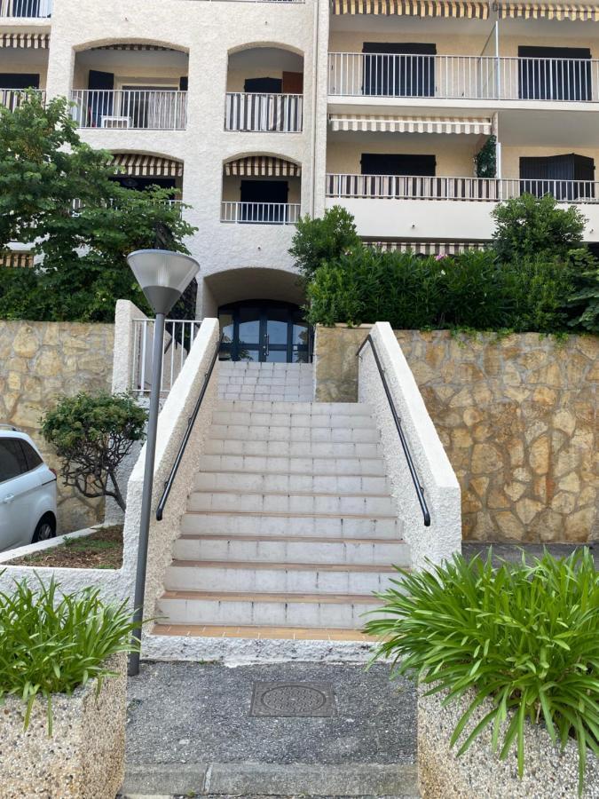 Little Garden Apartment Saint-Cyr-sur-Mer Exterior foto